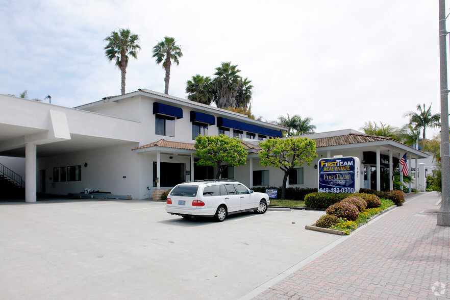 407 N El Camino Real, San Clemente, CA à louer - Photo principale - Image 1 de 60