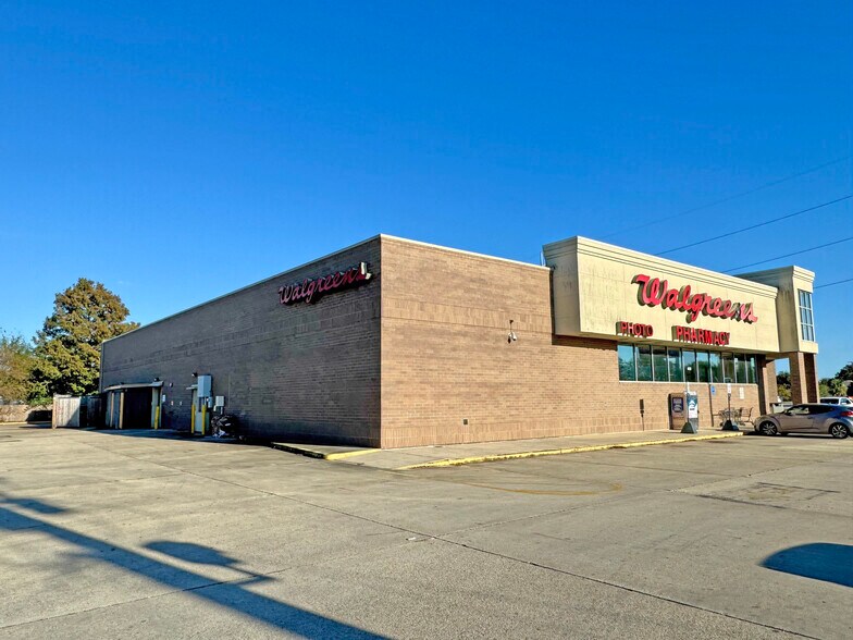 7401 Read Blvd, New Orleans, LA à louer - Photo du bâtiment - Image 2 de 4