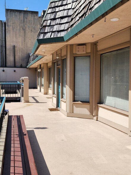 165 Jefferson St, San Francisco, CA à vendre - Photo du bâtiment - Image 2 de 3