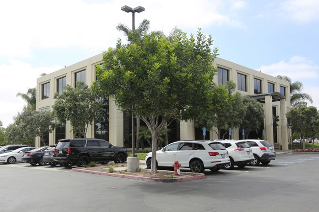 Plus de détails pour 20162 Birch St, Newport Beach, CA - Bureau, Médical à louer