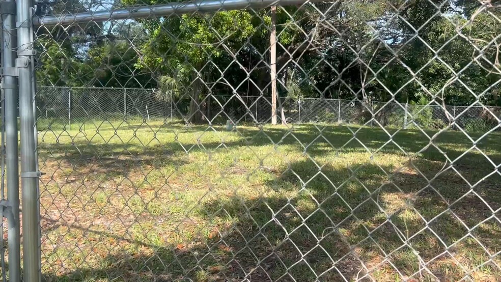 2551 SW 36th St, Dania Beach, FL for sale - Commercial Listing Video - Image 2 of 5