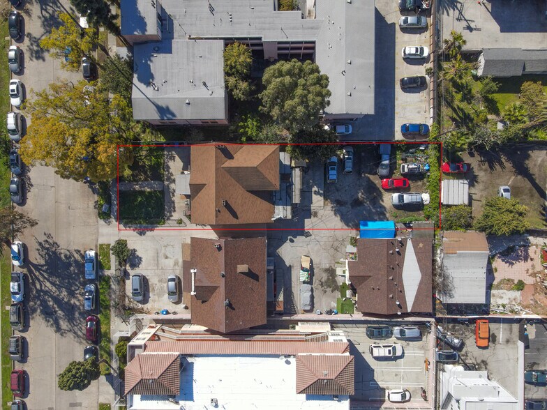 1619 S St Andrews Pl, Los Angeles, CA à vendre - Photo du bâtiment - Image 3 de 29