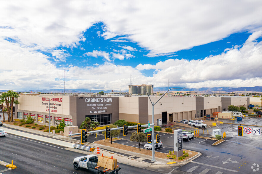 4375 S Valley View Blvd, Las Vegas, NV for sale - Primary Photo - Image 1 of 1