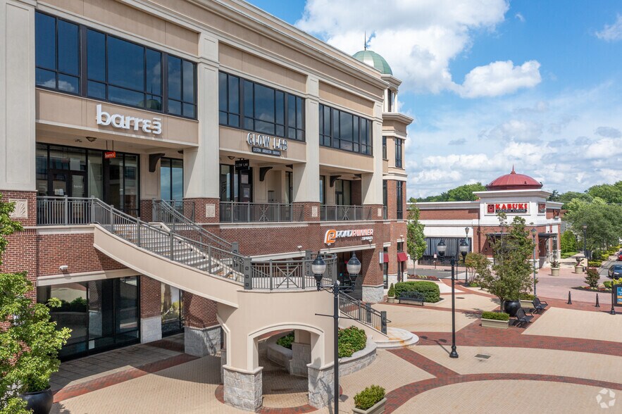 923 Haddonfield Rd, Cherry Hill, NJ à louer - Photo du bâtiment - Image 2 de 10