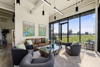 5701 Birchman Ave, Fort Worth, TX for lease Interior Photo- Image 1 of 6