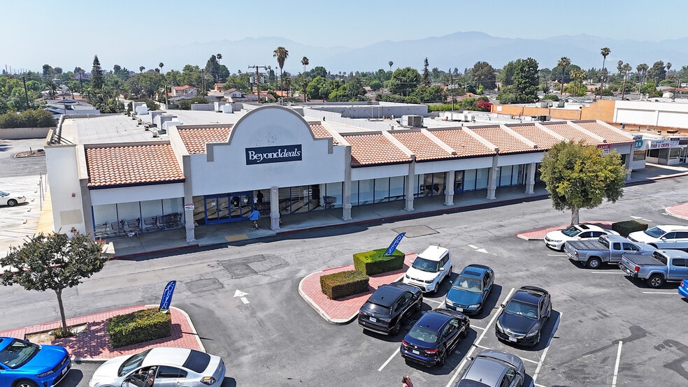 1617 N Hacienda Blvd, La Puente, CA for lease - Building Photo - Image 1 of 4