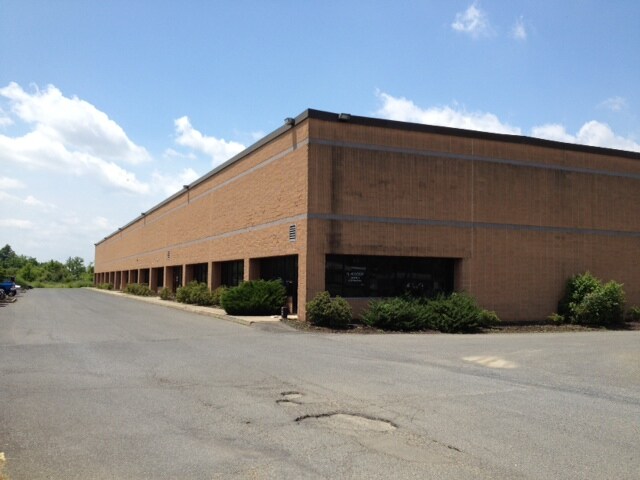 4225 Fritch Dr, Bethlehem, PA à louer - Photo principale - Image 1 de 4