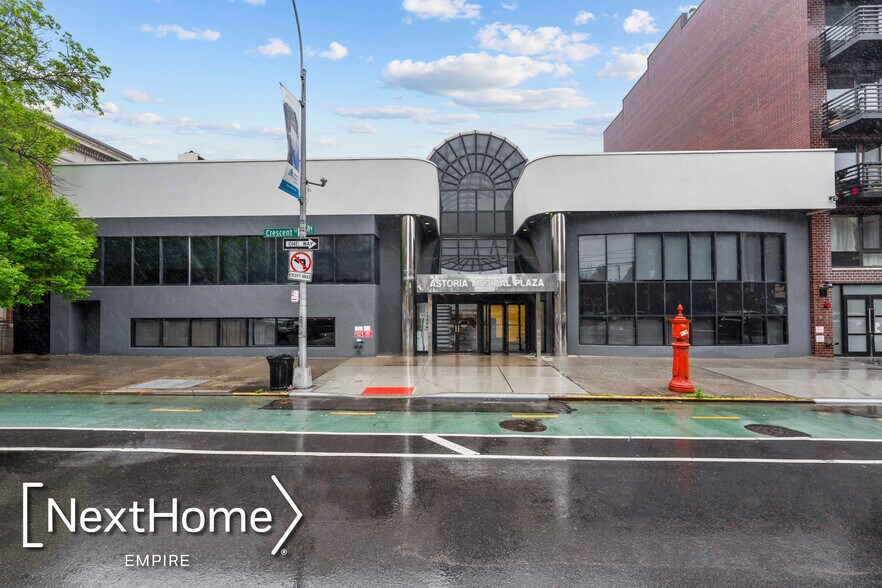 27-47 Crescent St, Astoria, NY à louer - Photo du bâtiment - Image 3 de 18