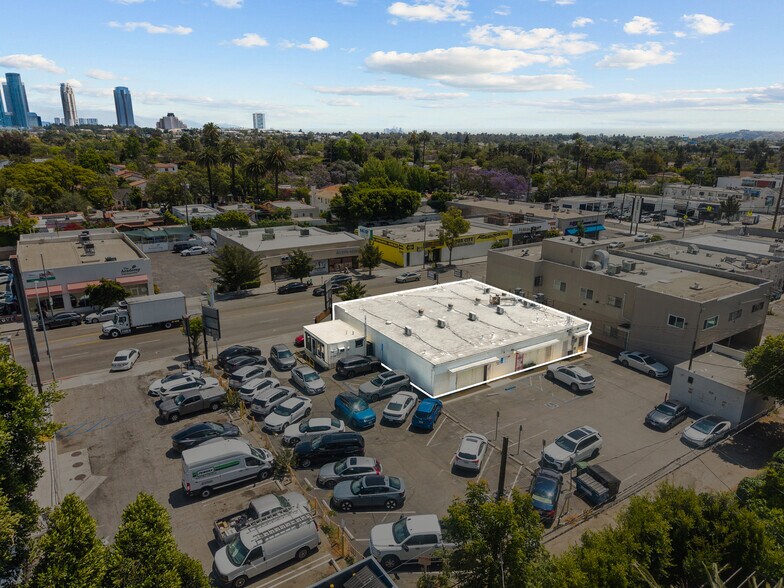 2027 Westwood Blvd, Los Angeles, CA à vendre - Aérien - Image 3 de 6