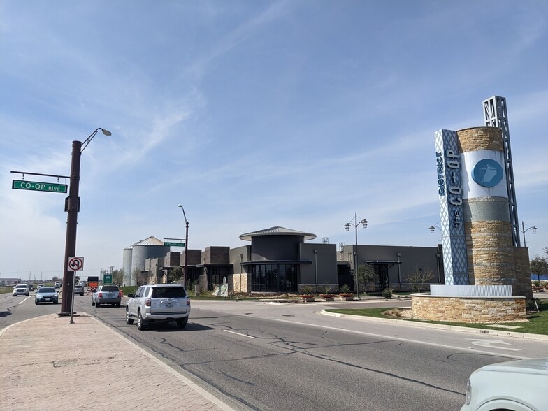 Highway 79, Hutto, TX for lease - Building Photo - Image 3 of 25