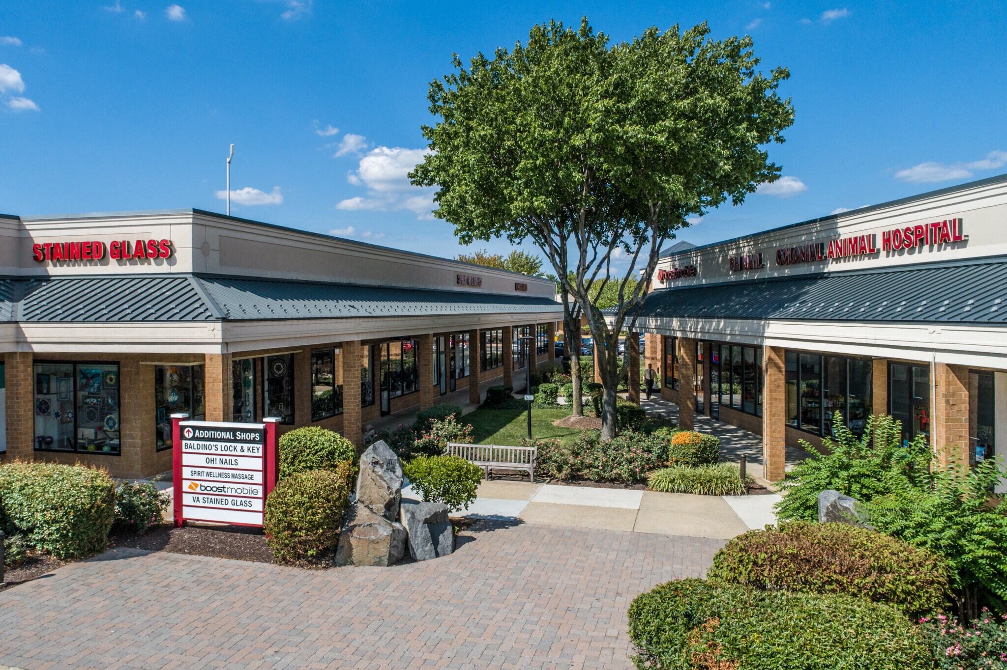 6364 Springfield Plz, Springfield, VA à louer Photo du bâtiment- Image 1 de 31