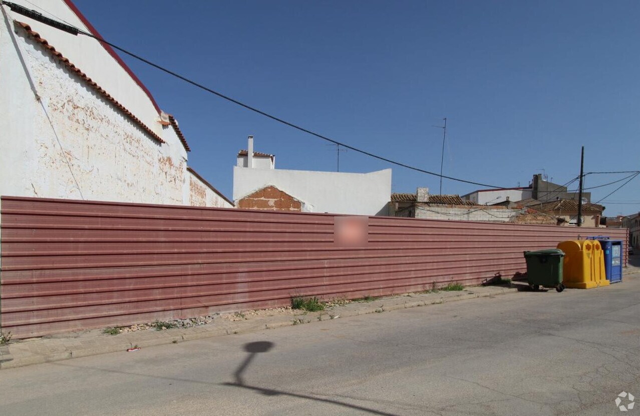 Land in Las Pedroñeras, Cuenca for sale Primary Photo- Image 1 of 4