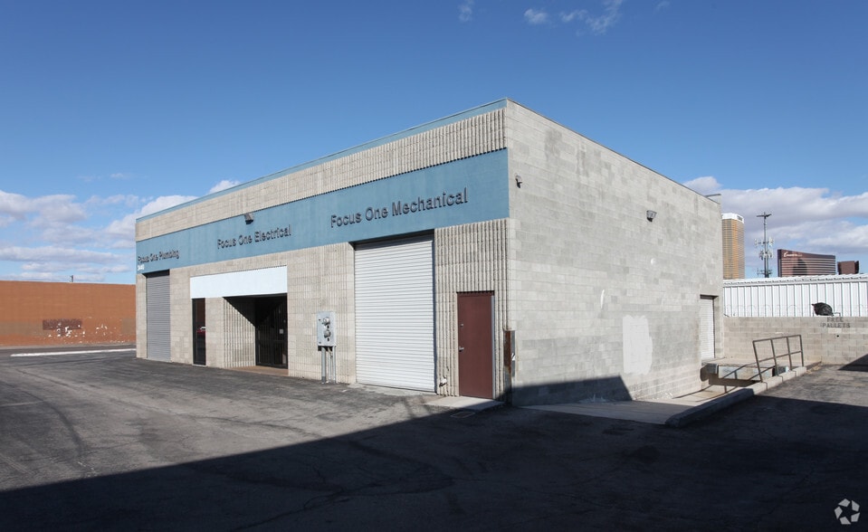3440 Polaris Ave, Las Vegas, NV for sale - Primary Photo - Image 1 of 6