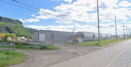 700 Montreal St, Thunder Bay, ON for lease Building Photo- Image 1 of 2