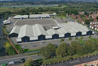 Plus de détails pour Warth Rd, Bury - Industriel à louer