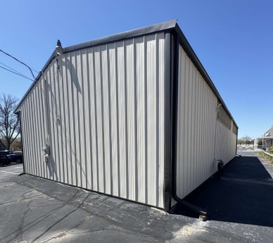 4224 S Kinnickinnic Ave, Milwaukee, WI for lease - Building Photo - Image 2 of 5