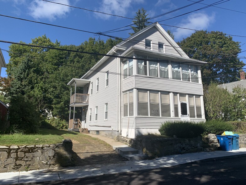 21 Granite St, Webster, MA for sale - Primary Photo - Image 1 of 1