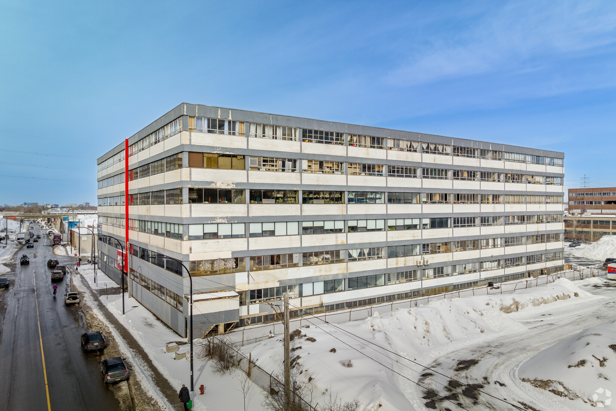 9475 Rue Meilleur, Montréal, QC for lease Building Photo- Image 1 of 10