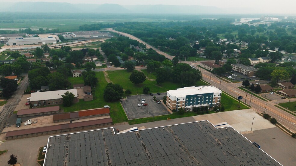 1845 W 5th St, Winona, MN à vendre - Photo du bâtiment - Image 3 de 6
