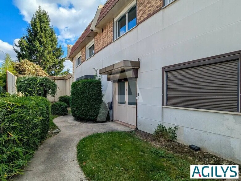 Flex dans Massy à louer - Photo du bâtiment - Image 3 de 13