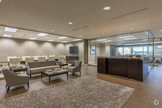 1085 Raymond Blvd, Newark, NJ à louer Photo intérieure- Image 2 de 3