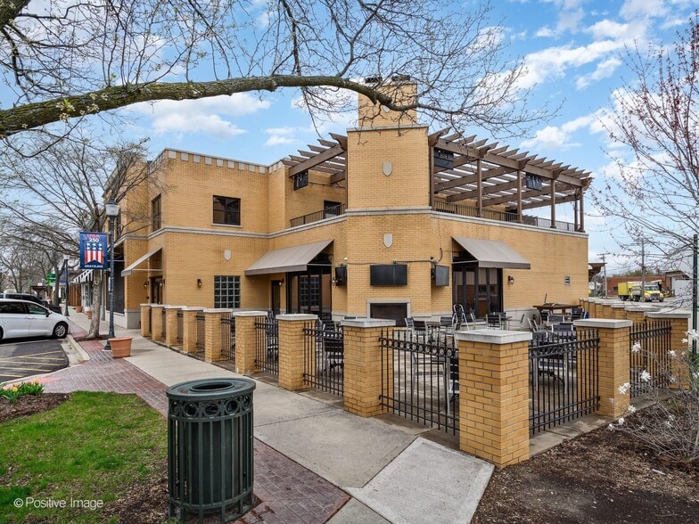 250 Center St, Grayslake, IL for sale - Building Photo - Image 3 of 41