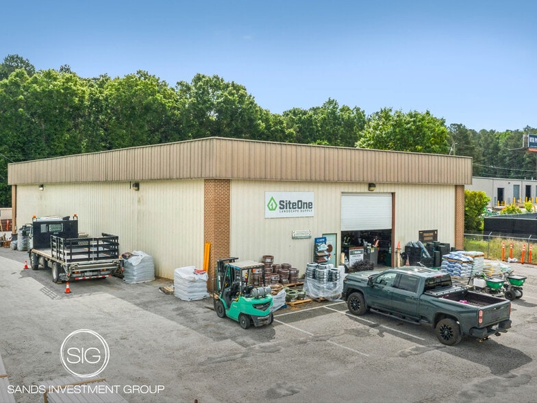 100 Sunbelt Blvd, Columbia, SC for sale - Building Photo - Image 1 of 5