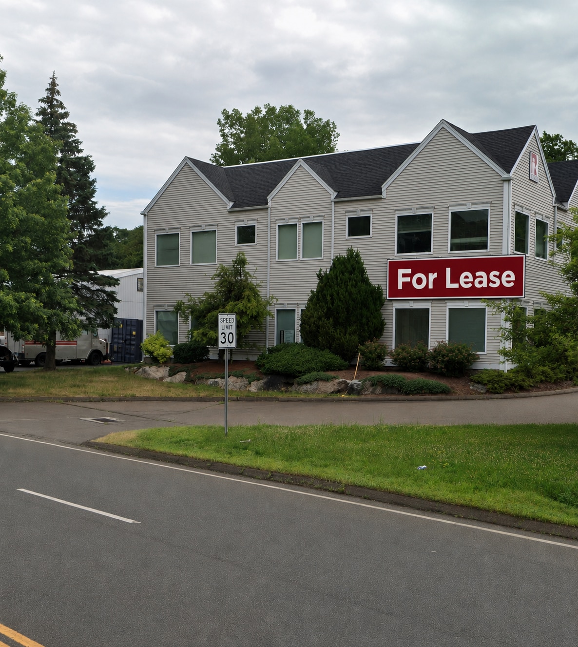 163 Cedar St, Branford, CT for lease Interior Photo- Image 1 of 2