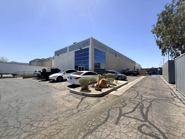 Plus de détails pour 365 E Arby Ave, Las Vegas, NV - Industriel à louer