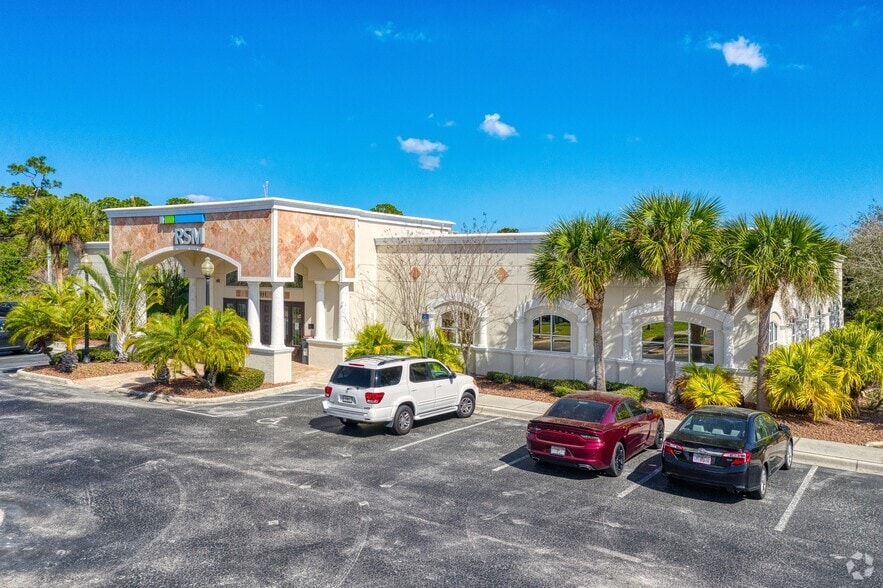 7351 Office Park Pl, Melbourne, FL for sale - Primary Photo - Image 2 of 53
