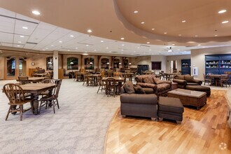 1920 Turning Leaf Ln SW, Alexandria, MN à vendre Photo intérieure- Image 2 de 14