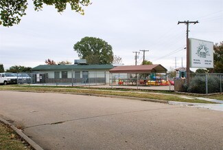 Plus de détails pour 2418 College Ave, Garland, TX - Commerce de détail à louer