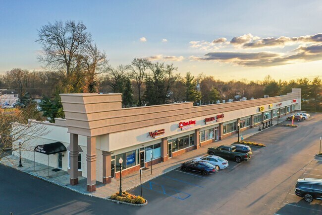 Plus de détails pour 2188 US Highway 130, North Brunswick, NJ - Commerce de détail à louer