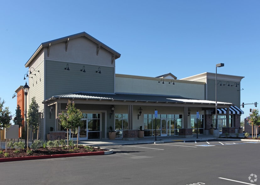 2640 Reynolds Ranch Ln, Lodi, CA for lease - Building Photo - Image 2 of 3