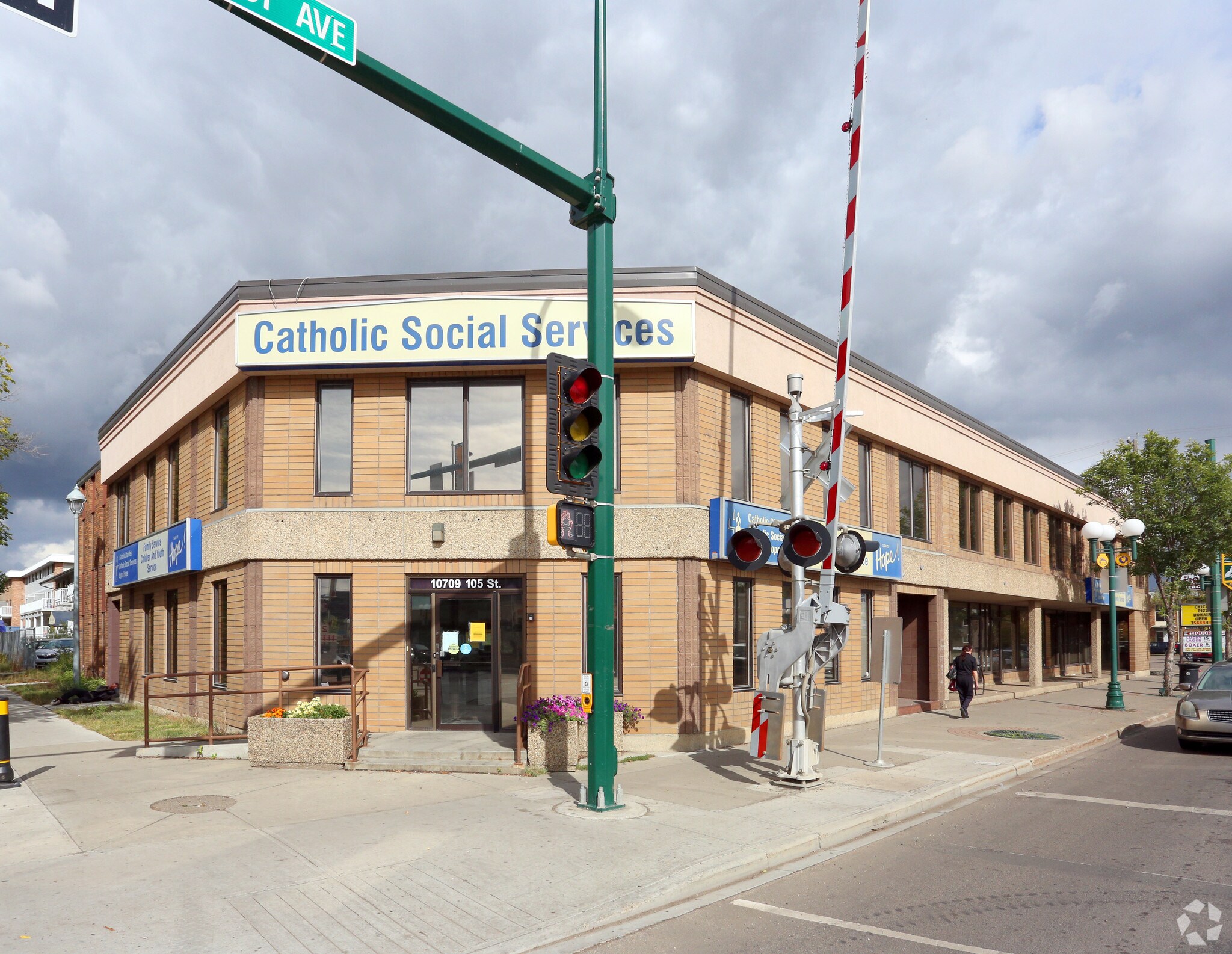 10709 105 St NW, Edmonton, AB for sale Building Photo- Image 1 of 1