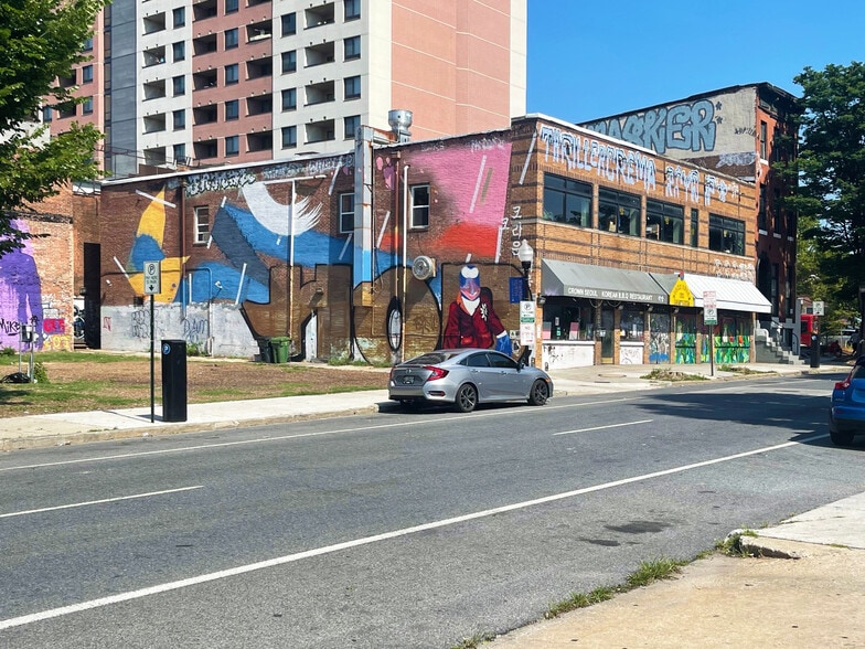 1910 N Charles St, Baltimore, MD à vendre - Photo du bâtiment - Image 2 de 4