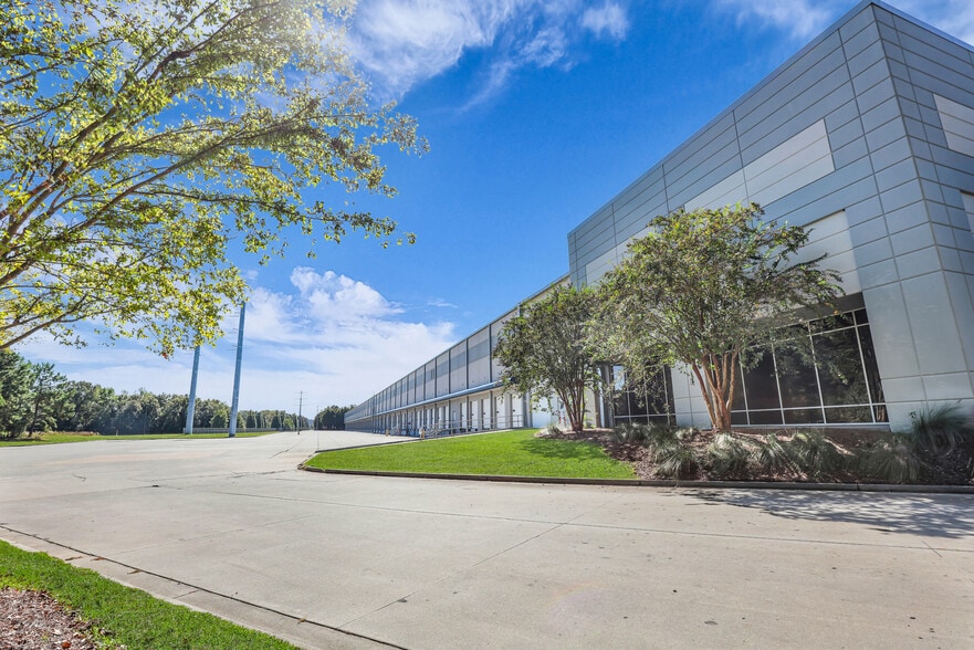 2509 Dean Forest Rd, Savannah, GA for lease - Building Photo - Image 3 of 4