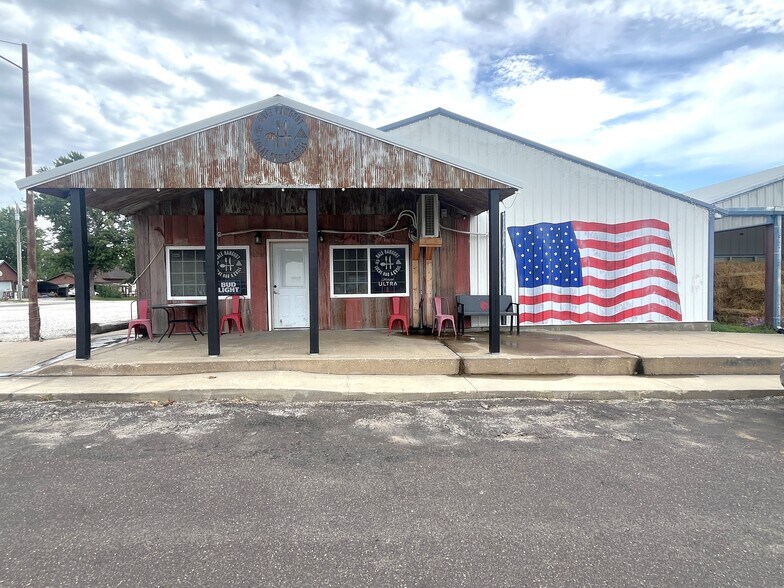 219 Main St, Hale, MO à vendre - Photo du bâtiment - Image 3 de 44