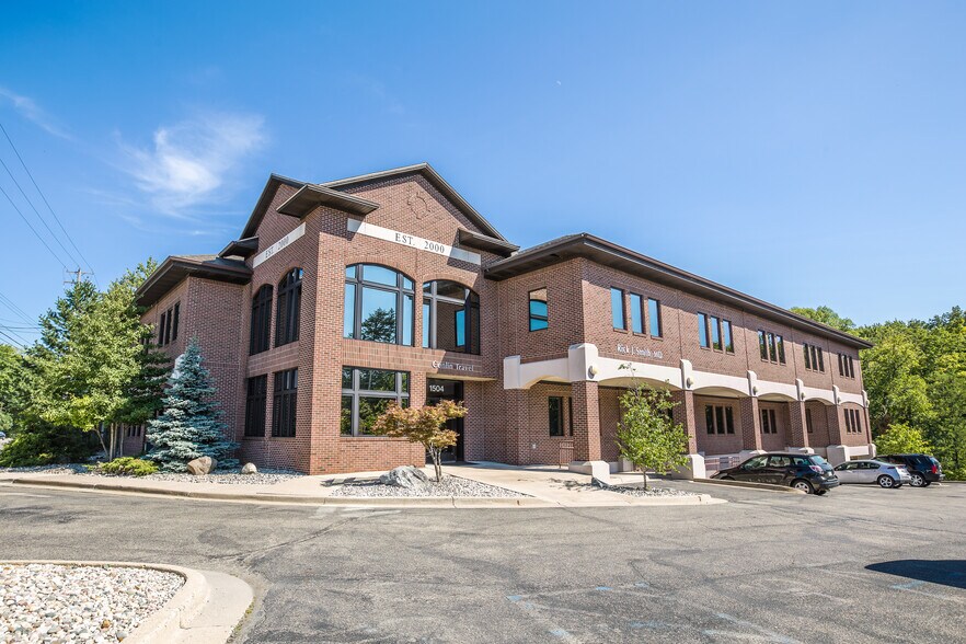 1504 E Grand River Ave, East Lansing, MI for lease - Building Photo - Image 2 of 8