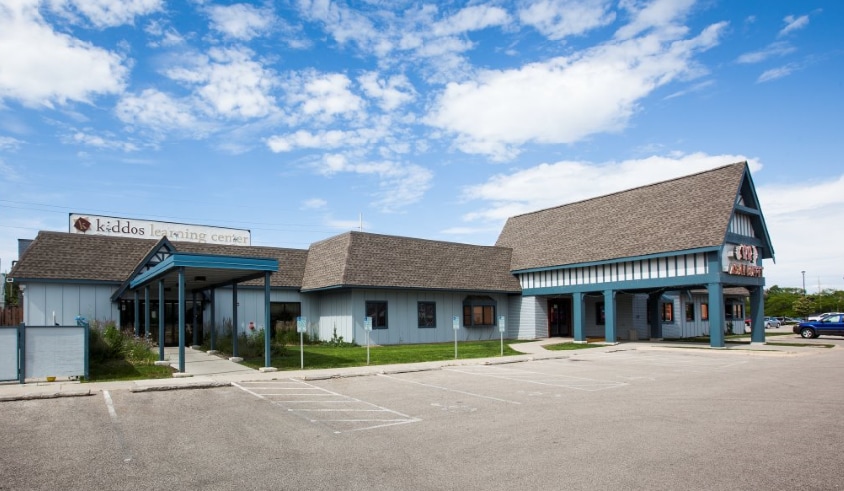 1111-1213 N Sherman Ave, Madison, WI for lease - Building Photo - Image 2 of 5