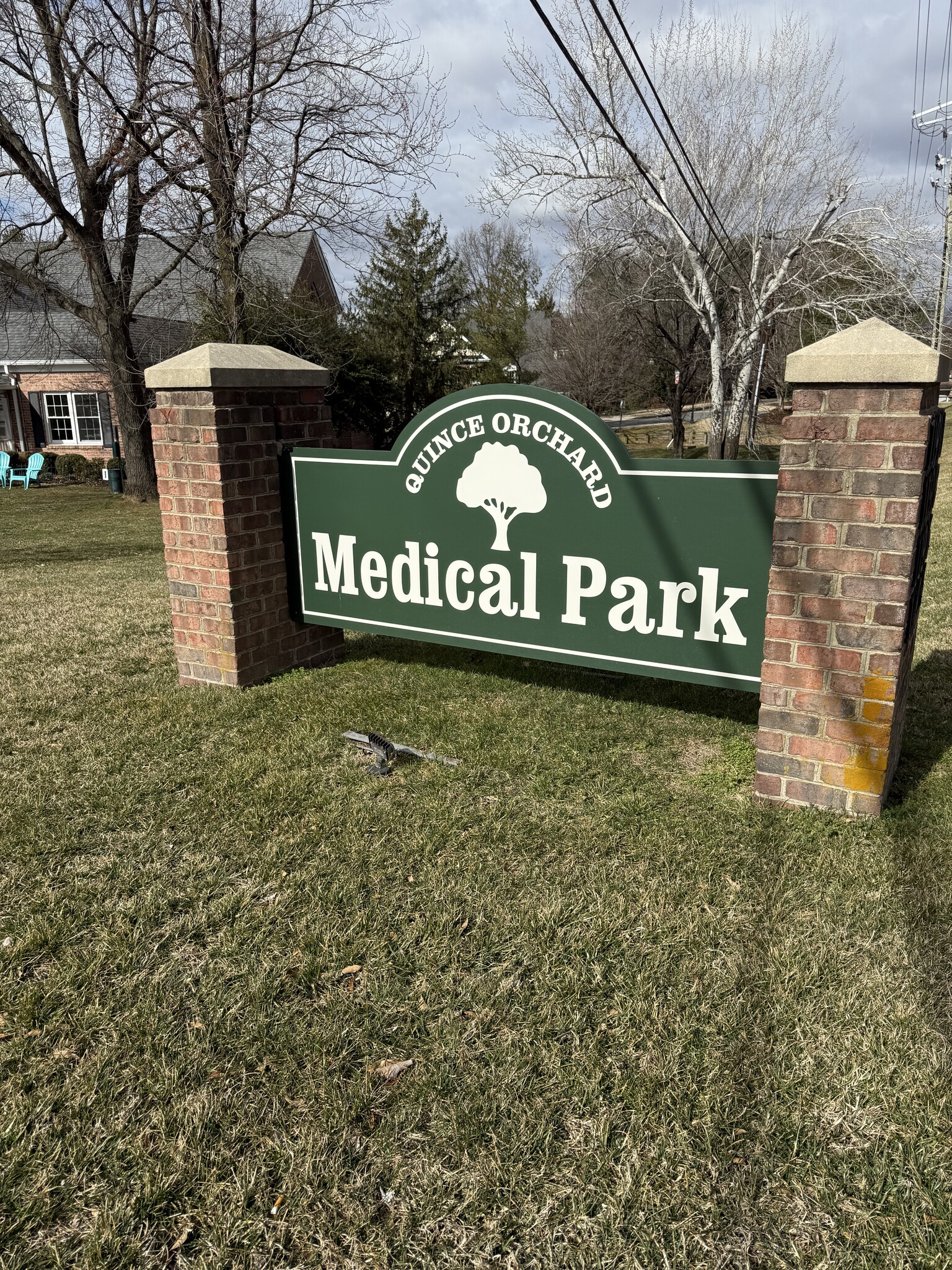 11906 Darnestown Rd, Gaithersburg, MD à louer Photo du bâtiment- Image 1 de 12