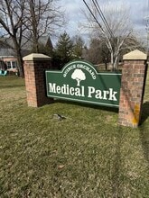 11906 Darnestown Rd, Gaithersburg, MD à louer Photo du bâtiment- Image 1 de 12