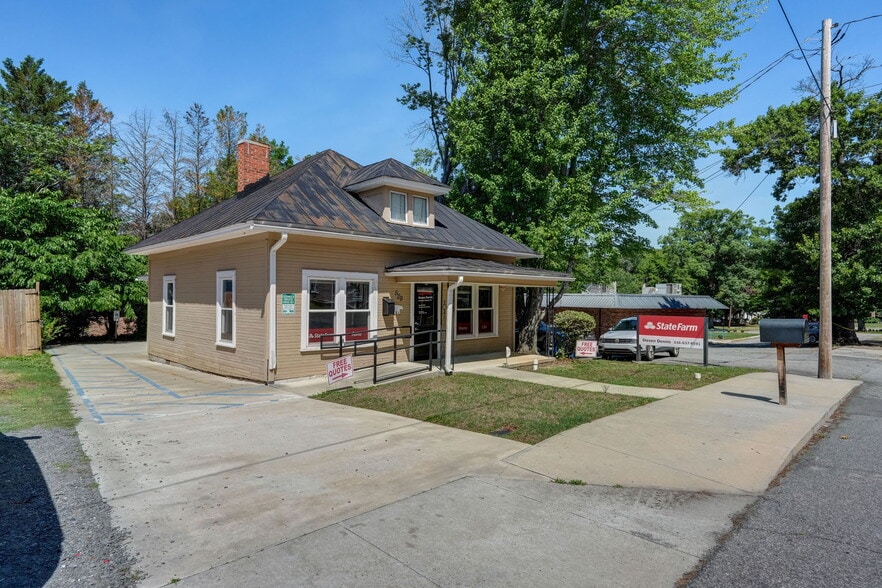 529 Boyd St, Reidsville, NC for sale - Building Photo - Image 3 of 15