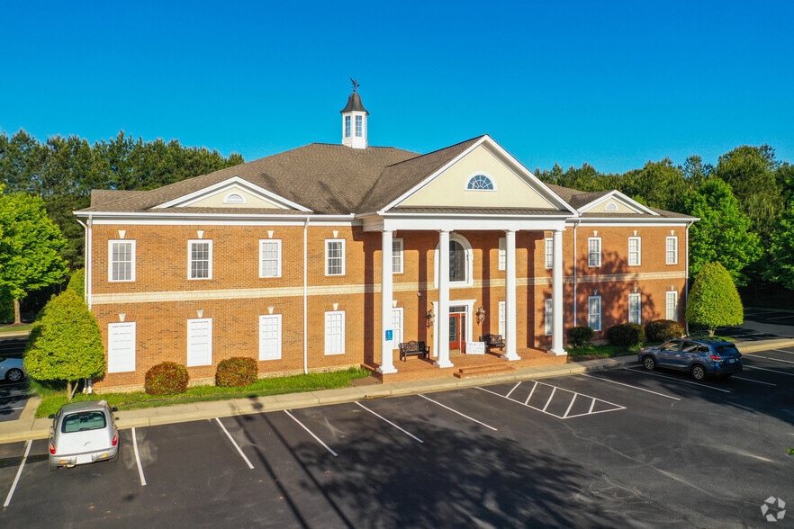 2205 Riverstone Blvd, Canton, GA for lease - Building Photo - Image 2 of 6