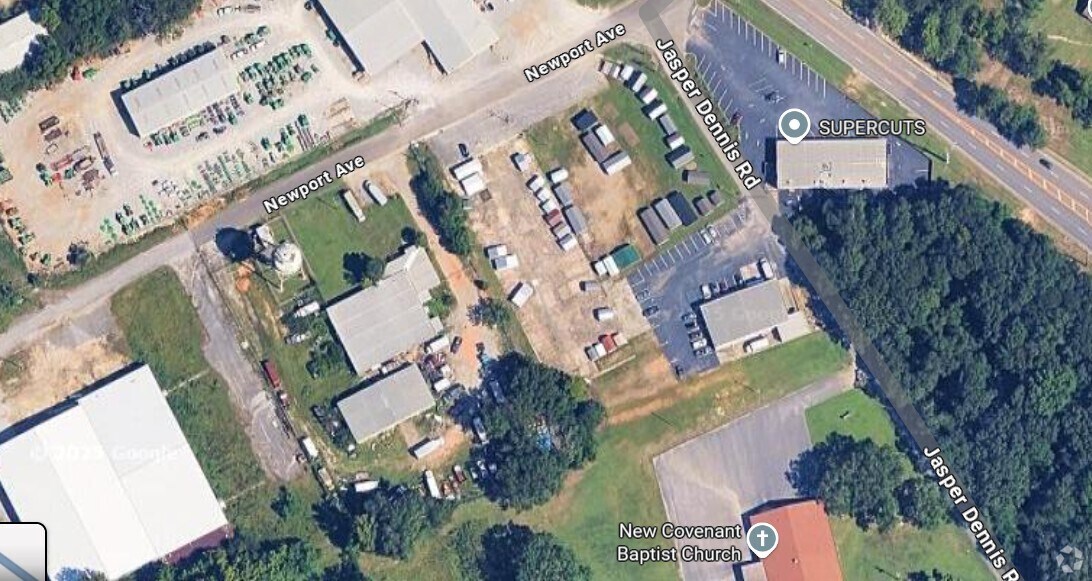 701 Newport Ave, Clanton, AL à vendre Aérien- Image 1 de 2
