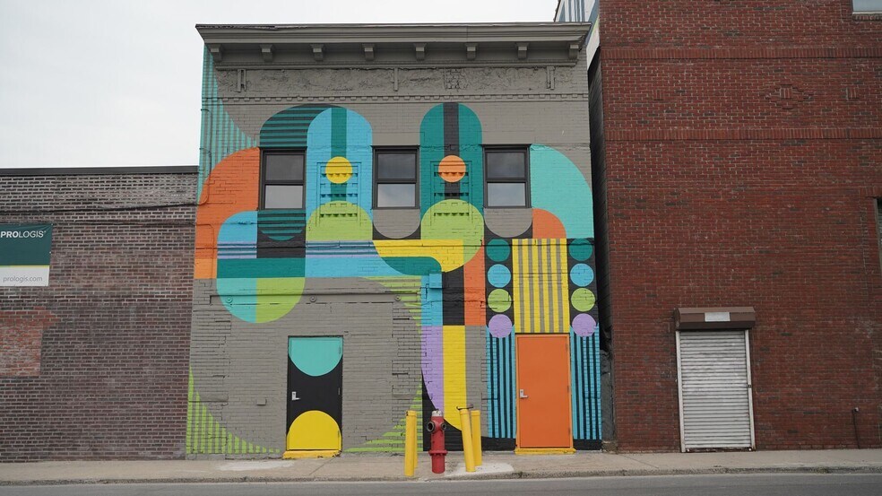 450 Johnson Ave, Brooklyn, NY à louer - Photo du bâtiment - Image 3 de 13