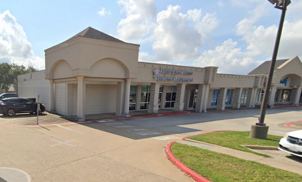 1103-1127 E Villa Maria Rd, Bryan, TX à louer - Photo du bâtiment - Image 1 de 15