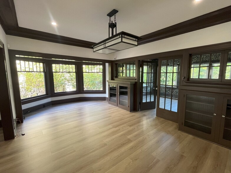 658 S Bronson Ave, Los Angeles, CA for sale - Building Photo - Image 2 of 63
