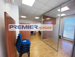 Bureau dans Villaviciosa de Odón, Madrid à louer Photo intérieure- Image 2 de 10