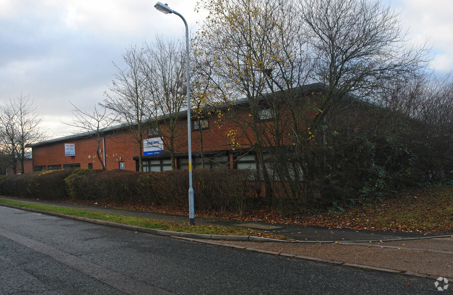 Burnt Meadow Rd, Redditch for lease - Building Photo - Image 3 of 5